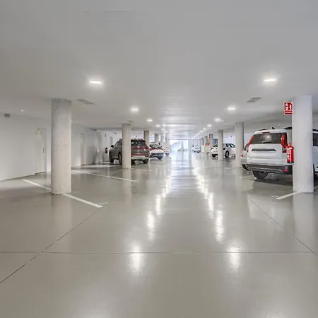 Aquasuites Luxury B08 아파트