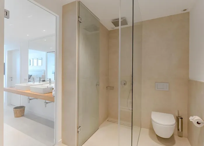 Aquasuites Luxury B08 *