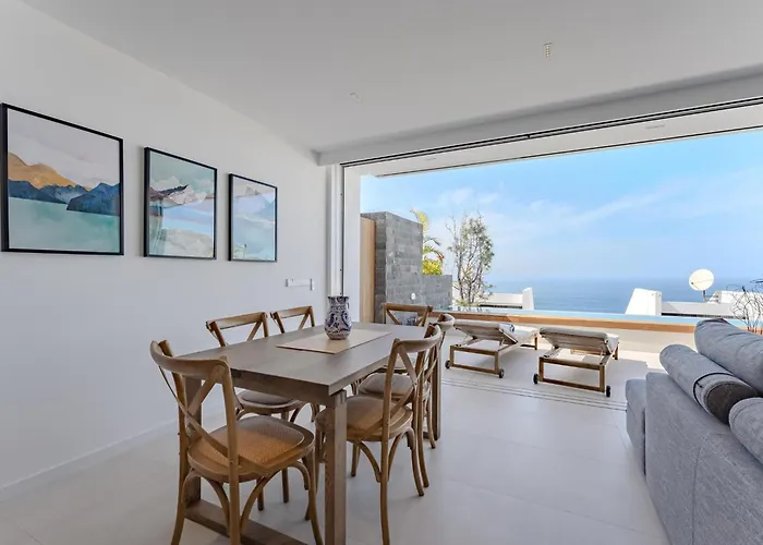 Aquasuites Luxury B08 *