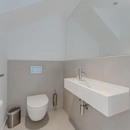 דירה Aquasuites Luxury B08